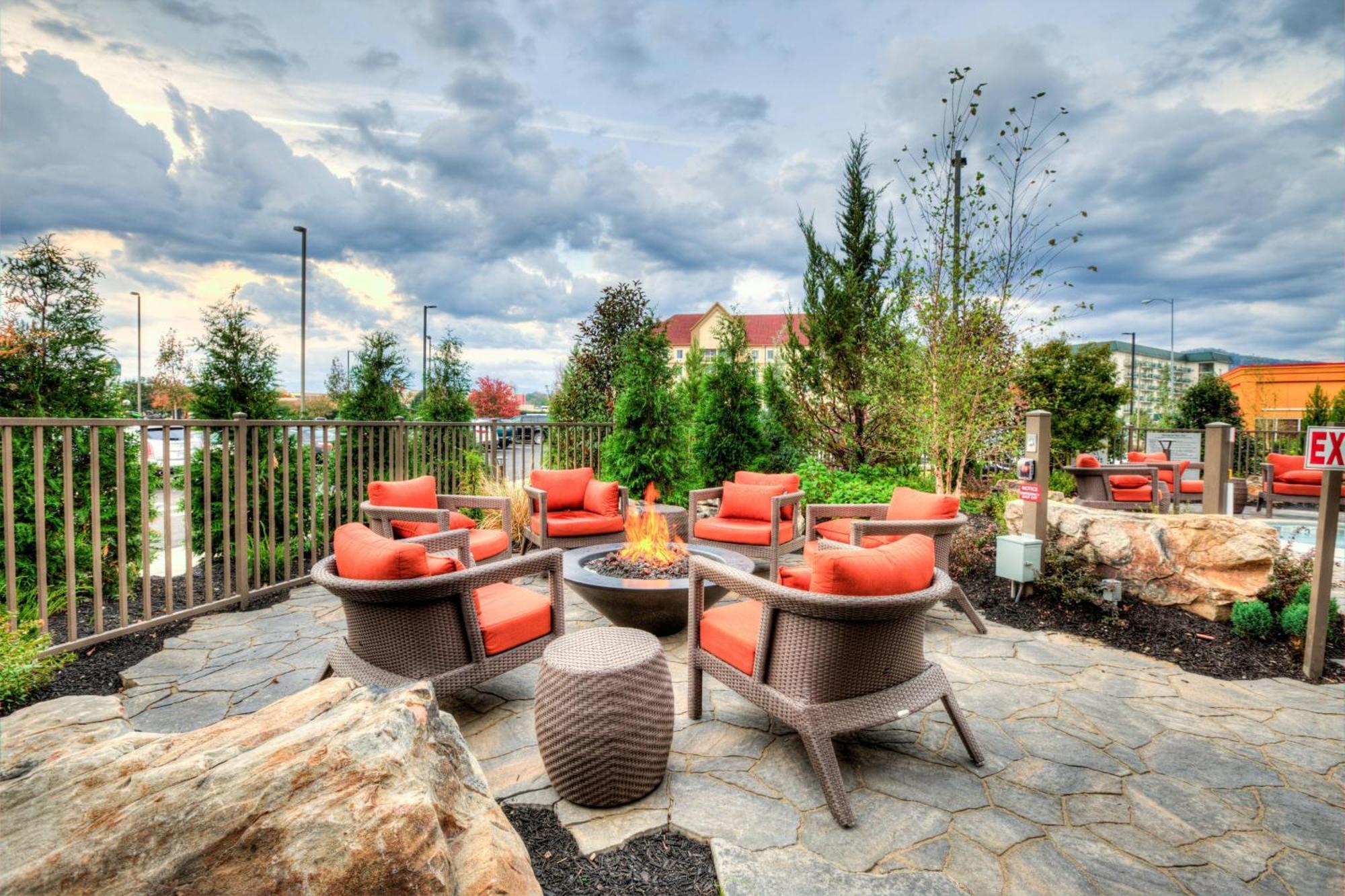Courtyard By Marriott Pigeon Forge Hotel Eksteriør billede