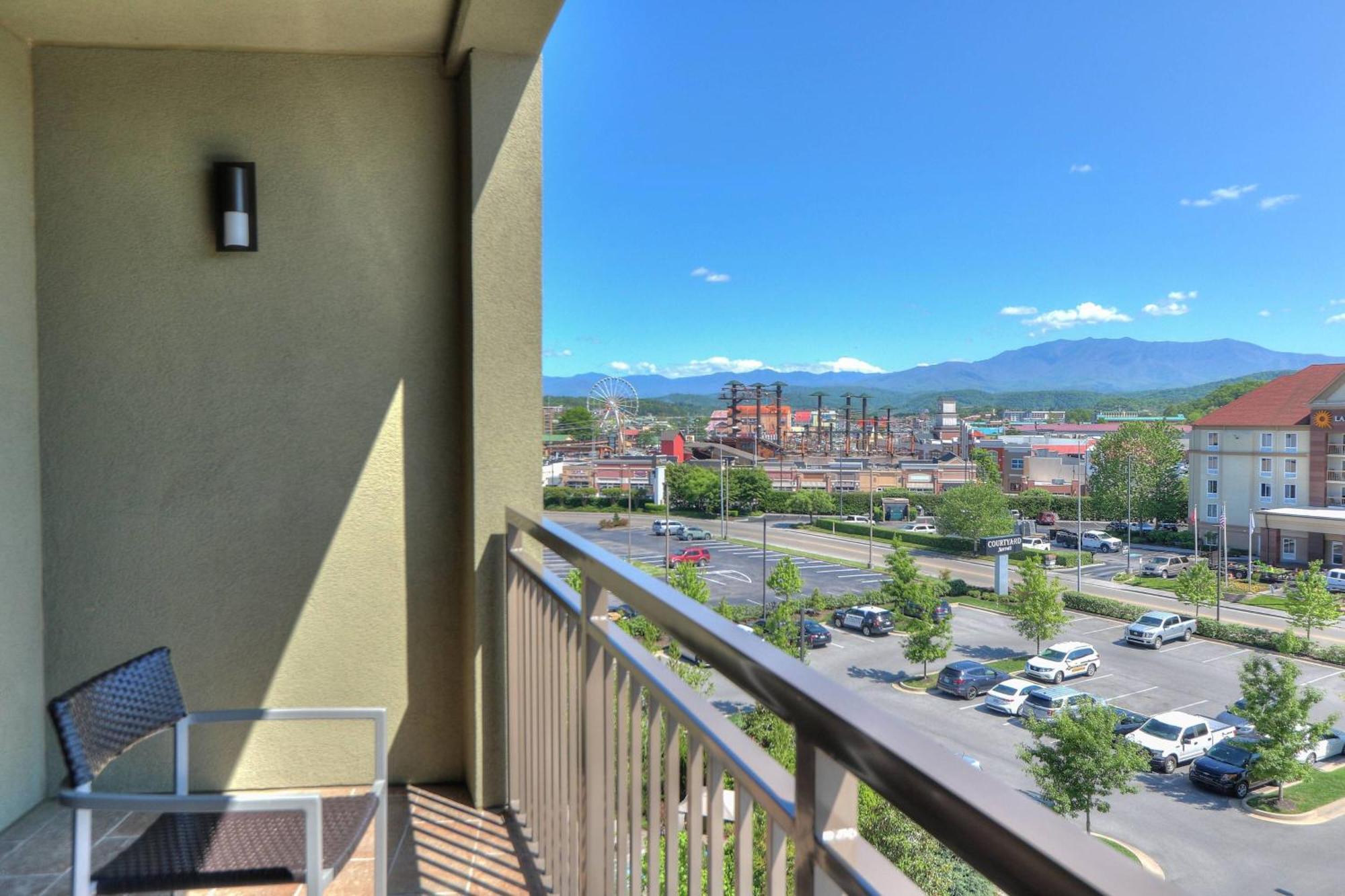 Courtyard By Marriott Pigeon Forge Hotel Eksteriør billede